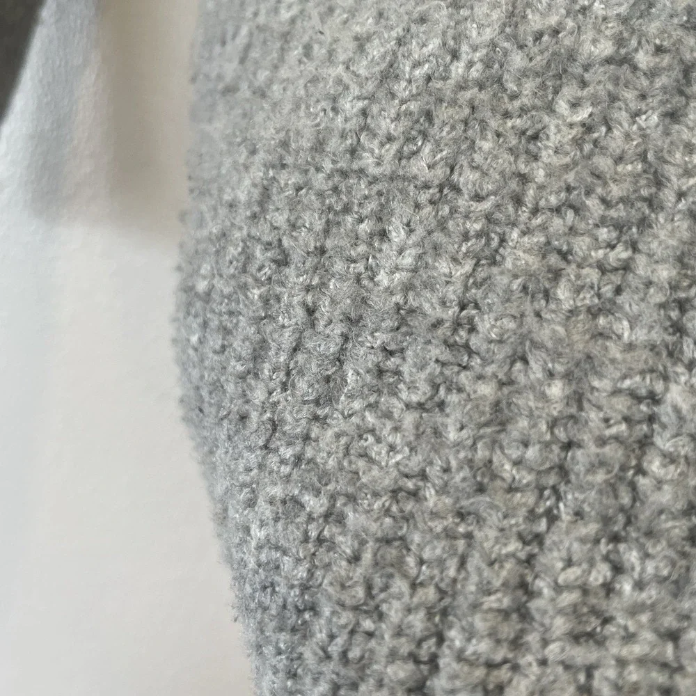 For The Republic Gray Mock Neck Long Sleeve Sweater Women's‎ Size Medium